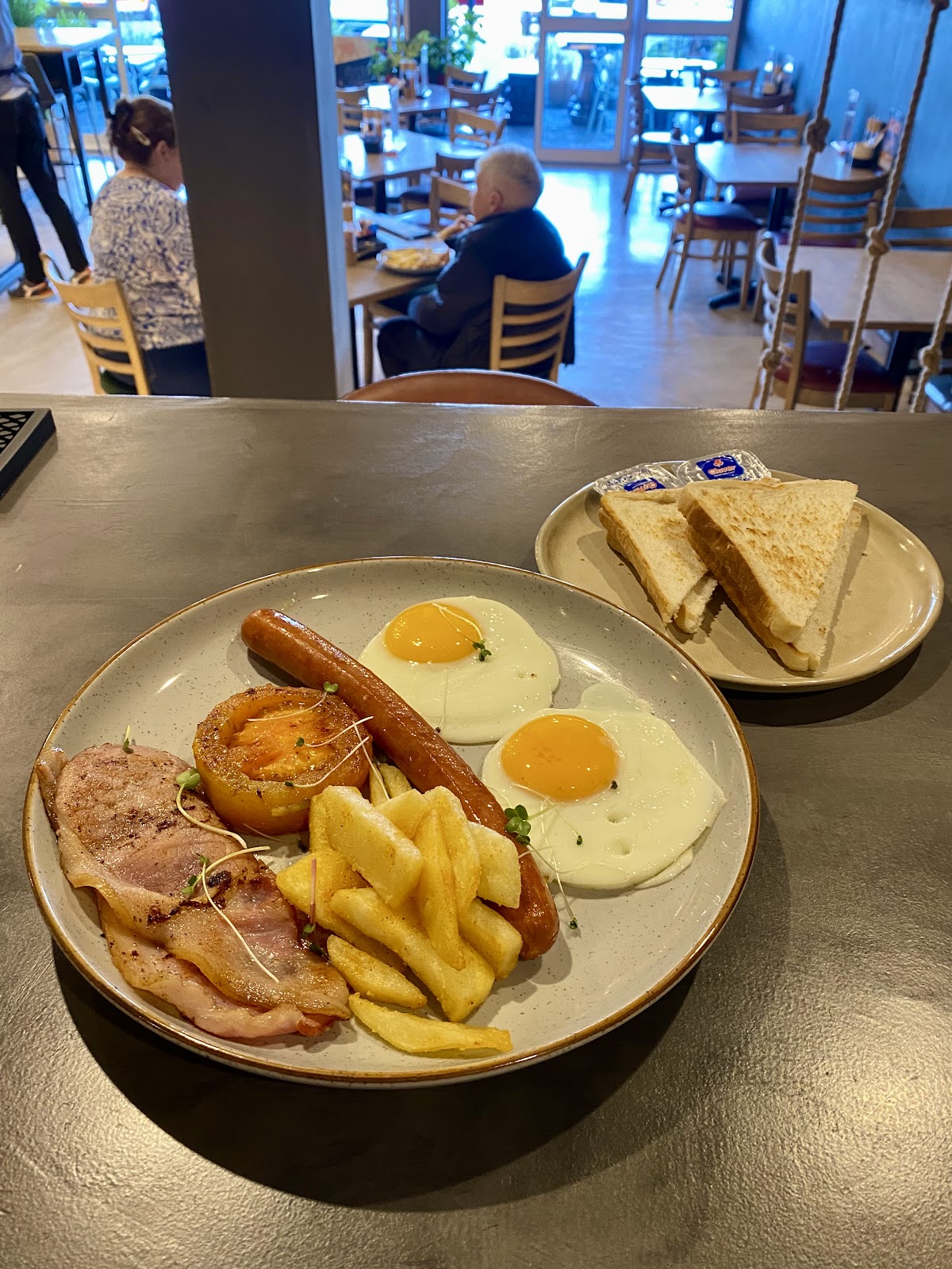 bru restobar